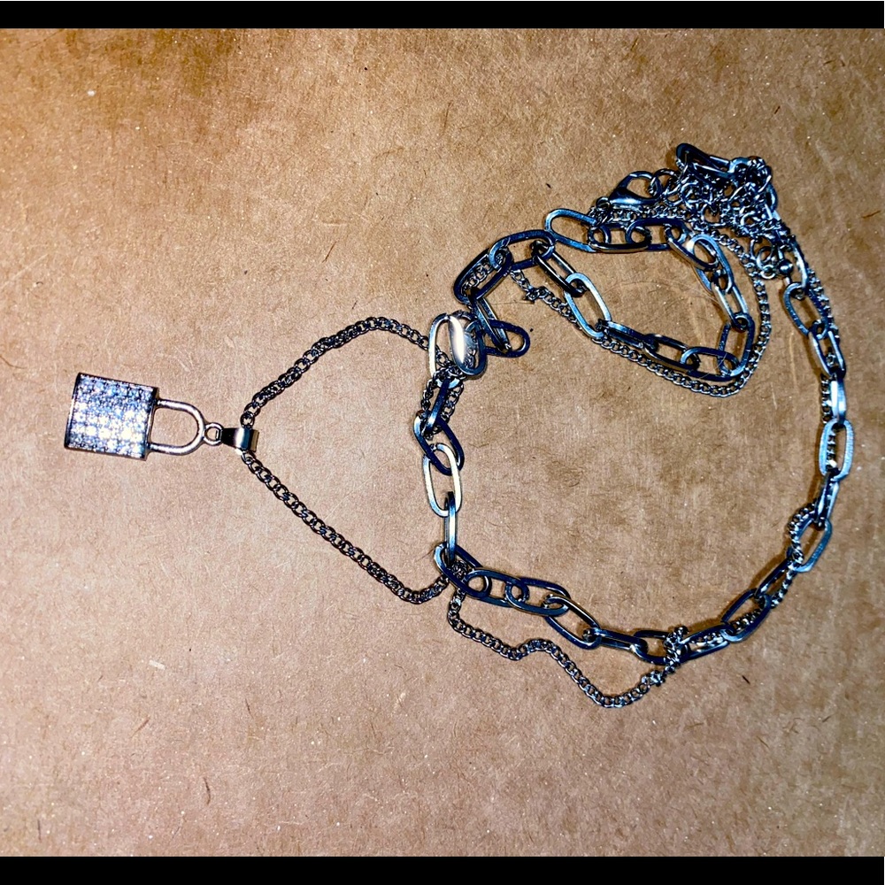 Chain and lock necklace